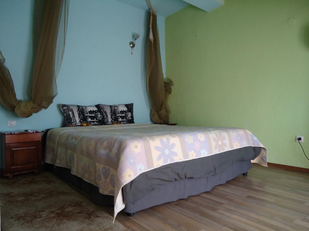 Dionis Hotel Petrich  Kamer foto